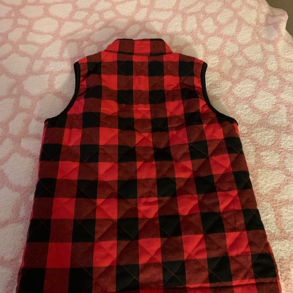 Pink Lily red and black plaid vest NWOT - Picture 3 of 7